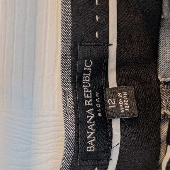 Banana Republic Sloan cut Gray Women's Size 12 Dress Pants - Picture 2 of 3